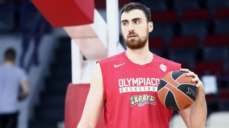 Στο νοσοκομείο με υψηλό πυρετό ο Μιλουτίνοφ – Χάνει την Μπασκόνια